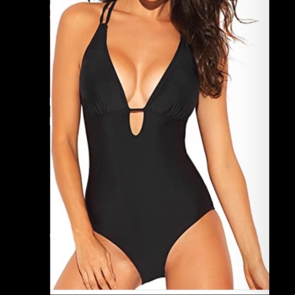 V-Neck SwimSuit 🧚🏽‍♀️